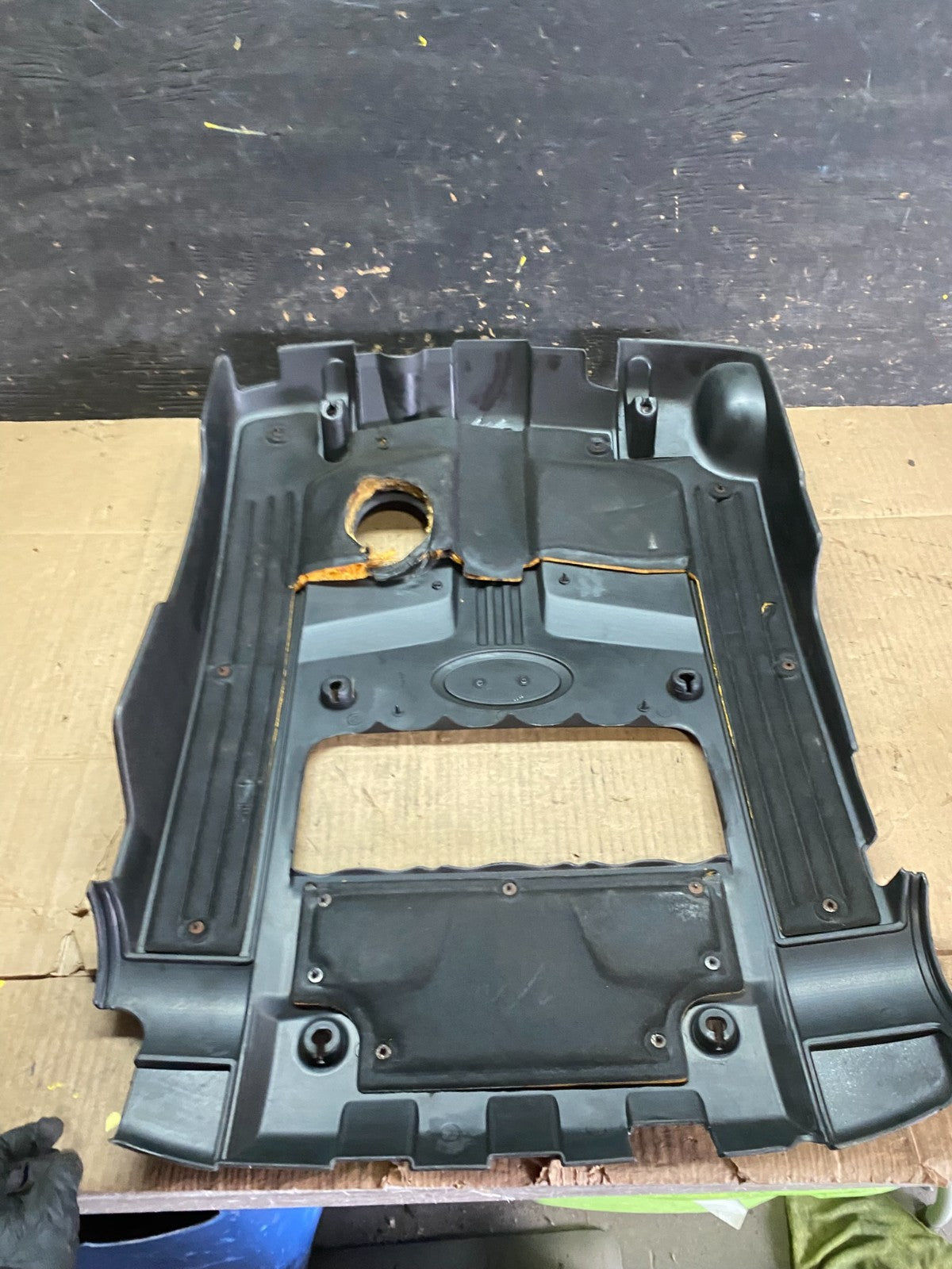 2001 to 2005 Hyundai XG350 V6 Engine Motor Cover U6338 DG4