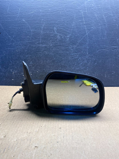 1999 to 2004 Chevrolet Tracker Right Passenger View Door Mirror AG6052 DG9
