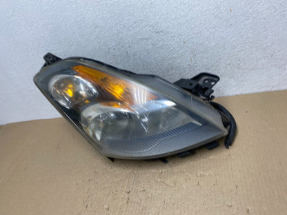 Sedan 2007 to 2009 Nissan Altima Right Passenger Halogen Headlight AE9692 DW1