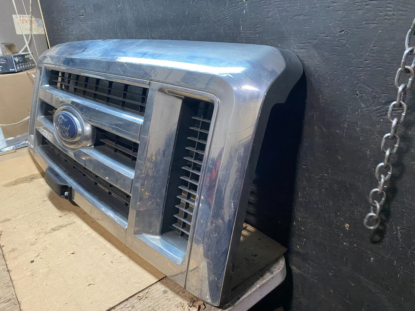 2008-2014 Ford Econoline E150 E250 Front Upper Chrome Grill Grille Oem X3299 DG1