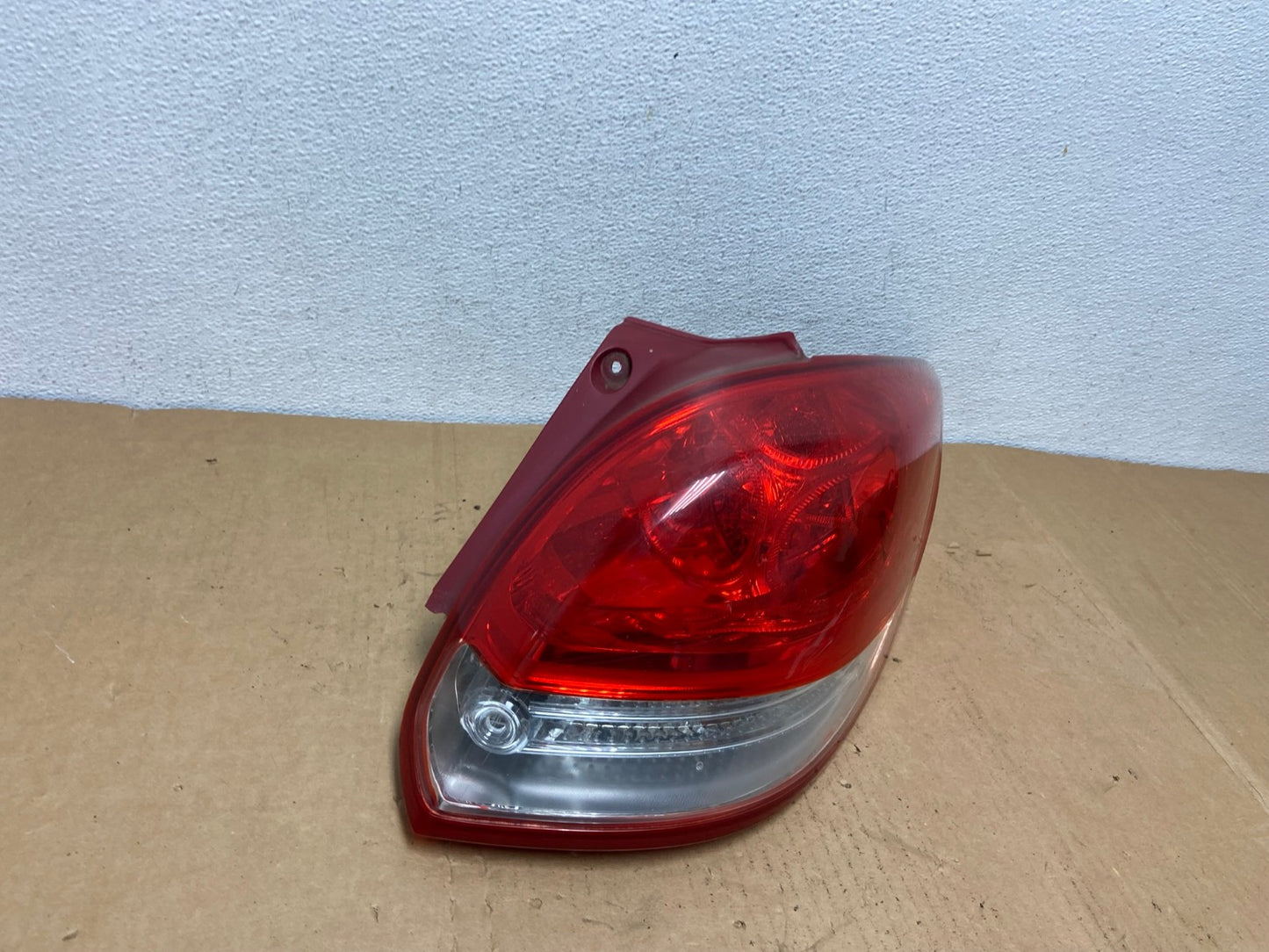 2012 2013 2014 Hyundai Veloster Right Passenger RH Tail light AC8468 LK2