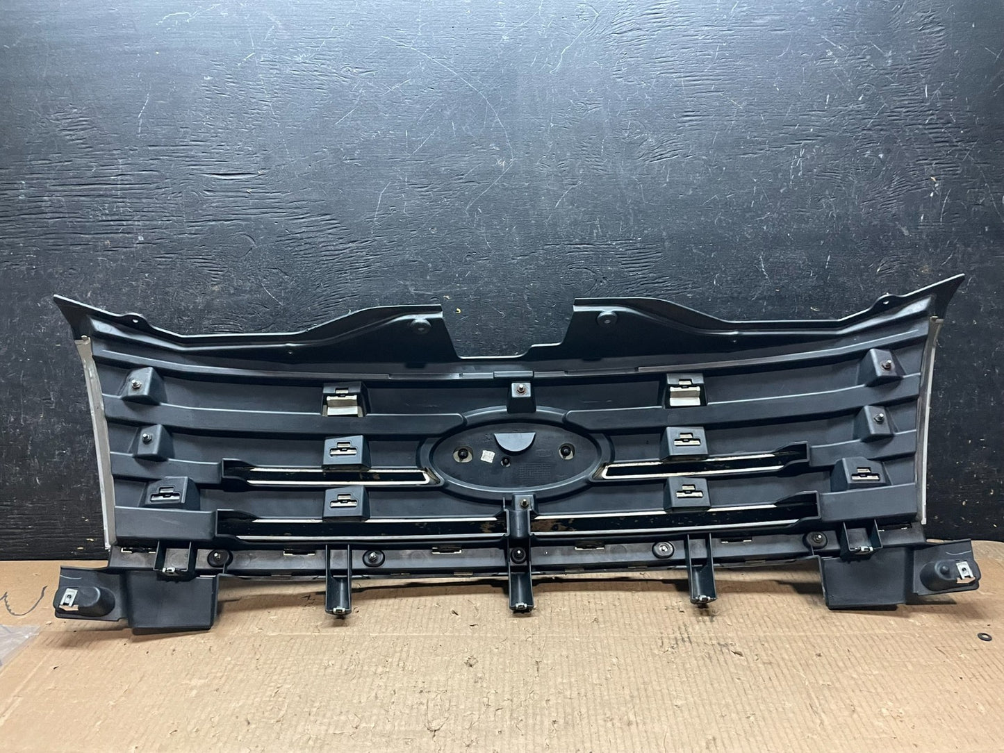 2007 2008 2009 2010 Ford Edge Front Upper Chrome Grill Grille Oem y6431DG5