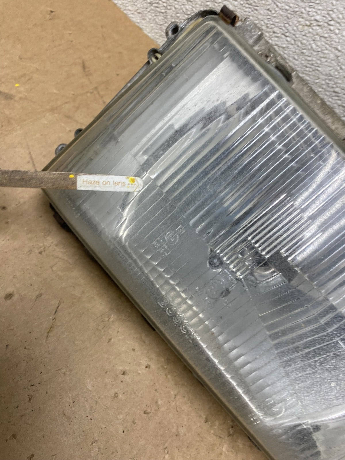 Mercedes W116 S-Class Left Driver LH Halogen Headlight OEM w8752 DG3