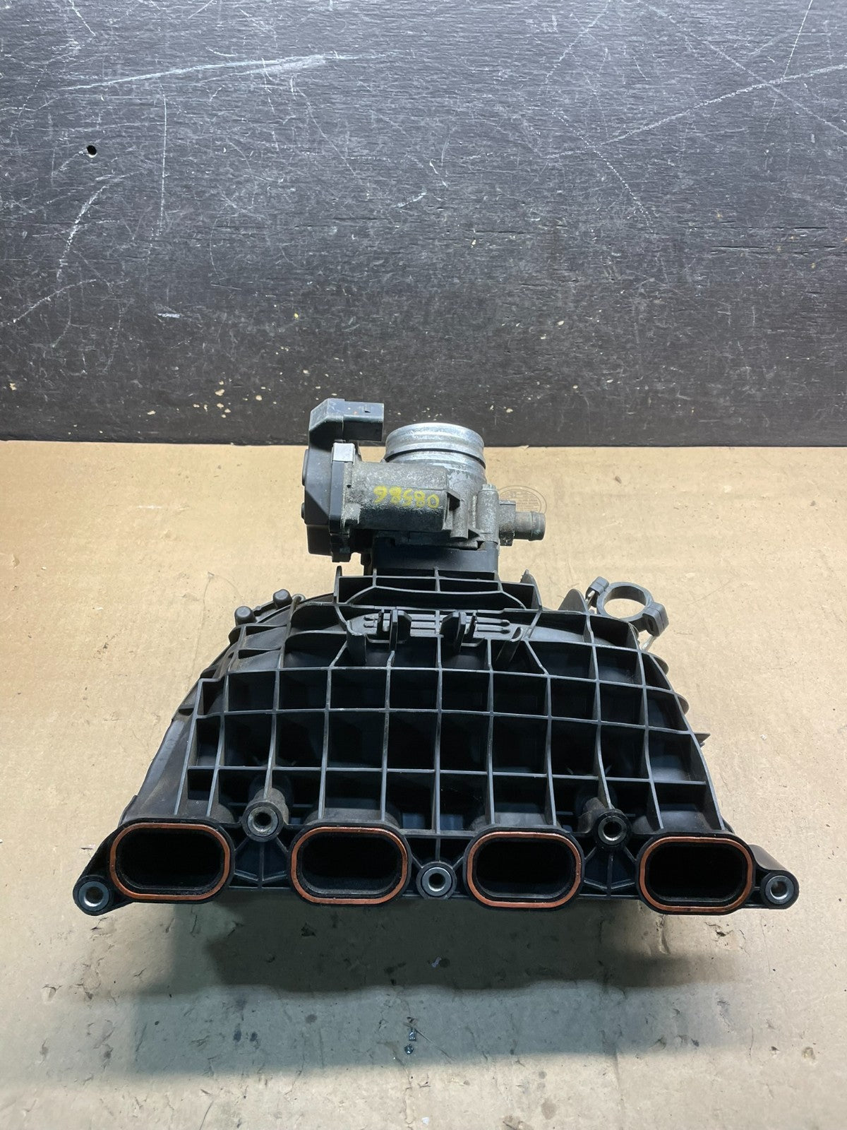 2013 to 2016 BMW F30 320XI 328XI OEM Intake Manifold 7588126 W4218 PS0