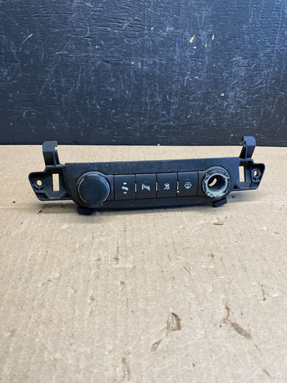 2007 - 2014 Chevrolet Tahoe Yukon Pedal Traction Control Switch ac6359 DG0