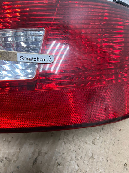2000 - 2003 Mercury Sable Sedan Right Passenger Rh Side Tail Light AC7402 DW3