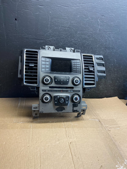 2013-2015 Ford Taurus Front Center Console Climate Radio Control Panel af2771 DG0