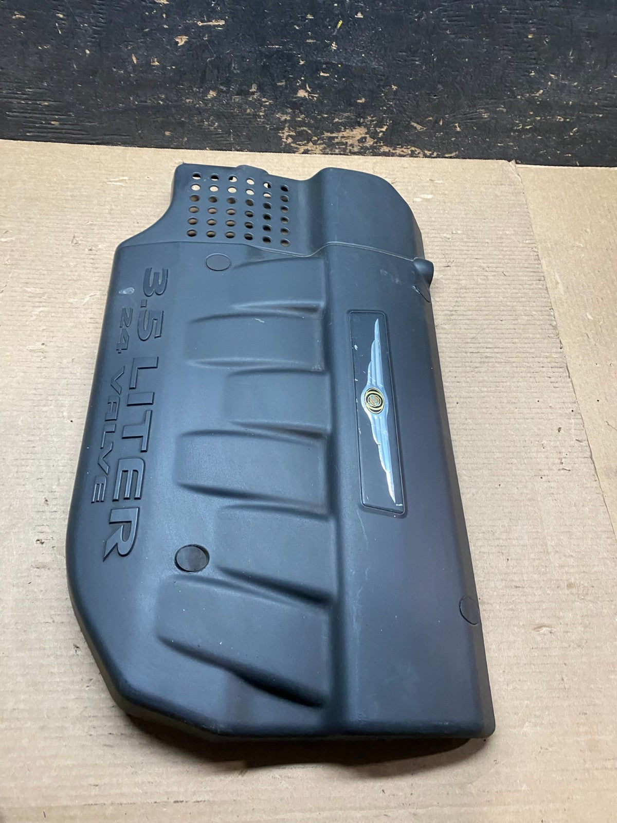 2004 2005 2006 Chrysler Pacifica 3.5L Engine Cover Motor v7062 DG2