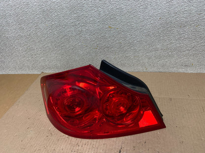 2007 to 2013 Infiniti G35 G37 Sedan Left Driver LH Side Tail Light Oem Z6095 DW1