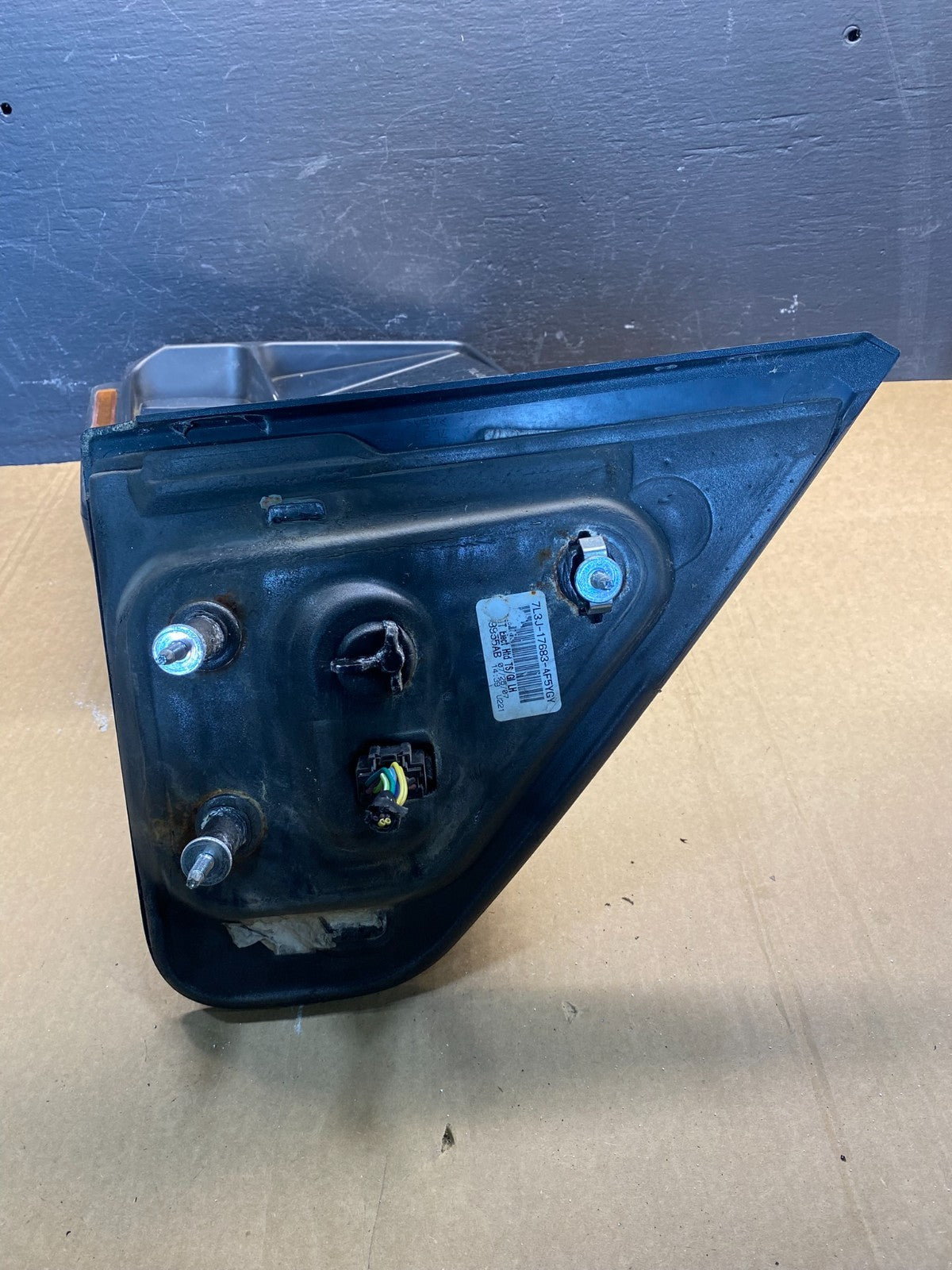 2004 to 2008 Ford F150 Left Driver LH Mirror Extendable Dual Arm AC7140 DG4