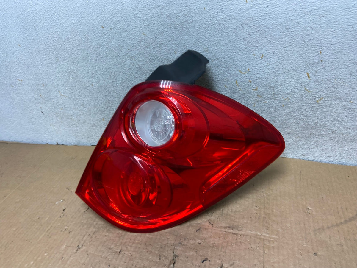 2010 to 2015 Chevrolet Equinox Right Passenger Rh Side Tail Light AI8254 LK1