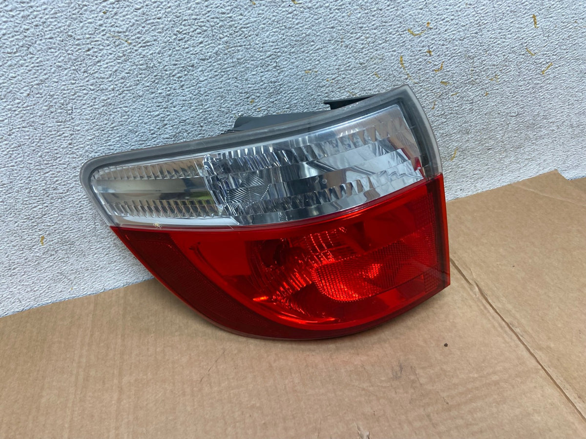 2011 to 2013 Dodge Durango Left Driver LH Side Side Tail Light AI3761 LK0