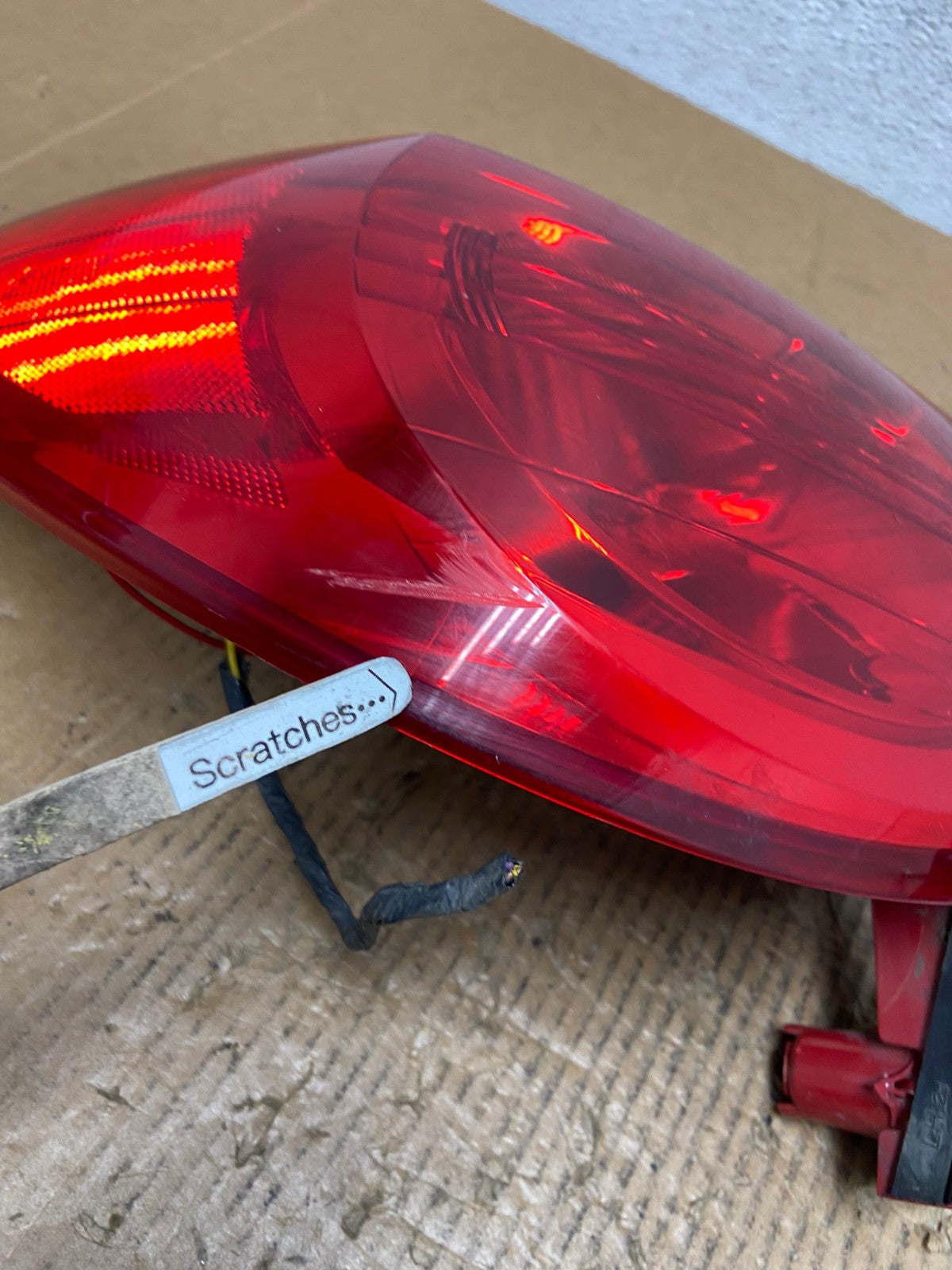 2009 2010 2011 2012 Chevrolet Traverse Left Driver LH Tail Light AE2779 LK3