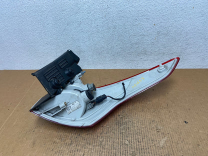 2013 to 2016 Ford Escape Left Driver LH Side Tail Light AE1655 LK6