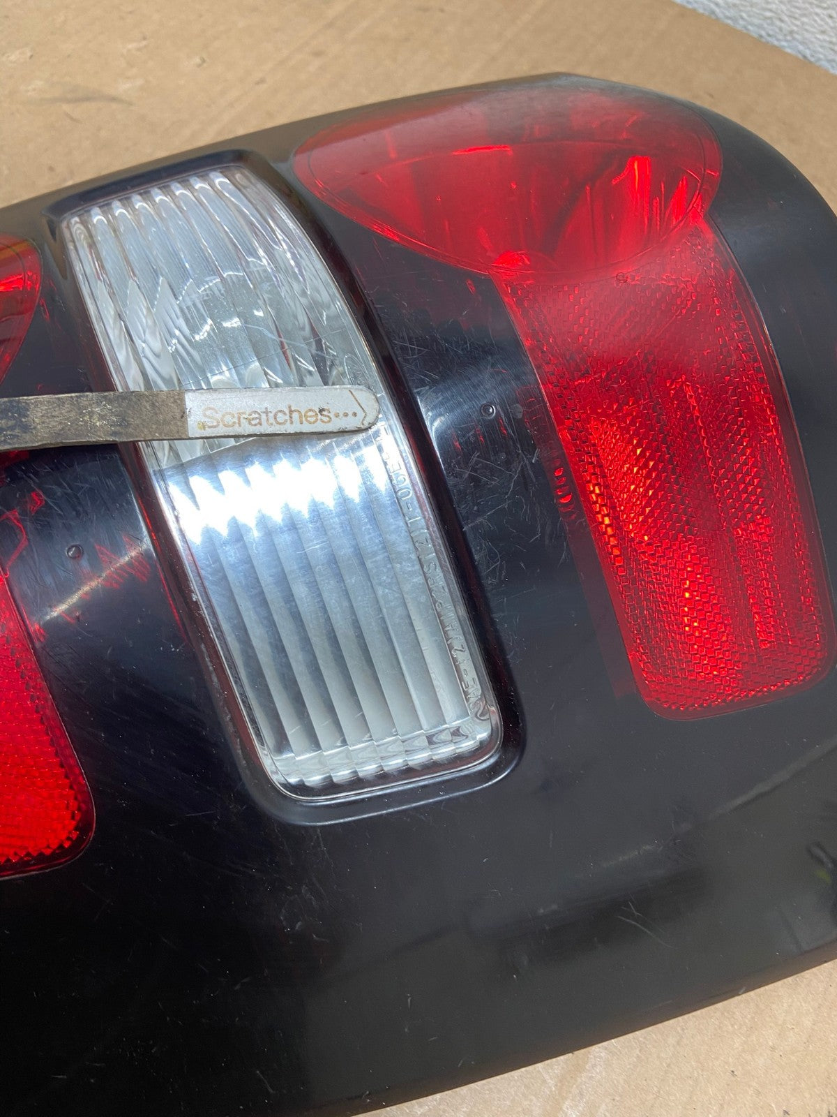2006 to 2010 Ford Explorer Left Driver Lh Side Tail light AI8407 LK3