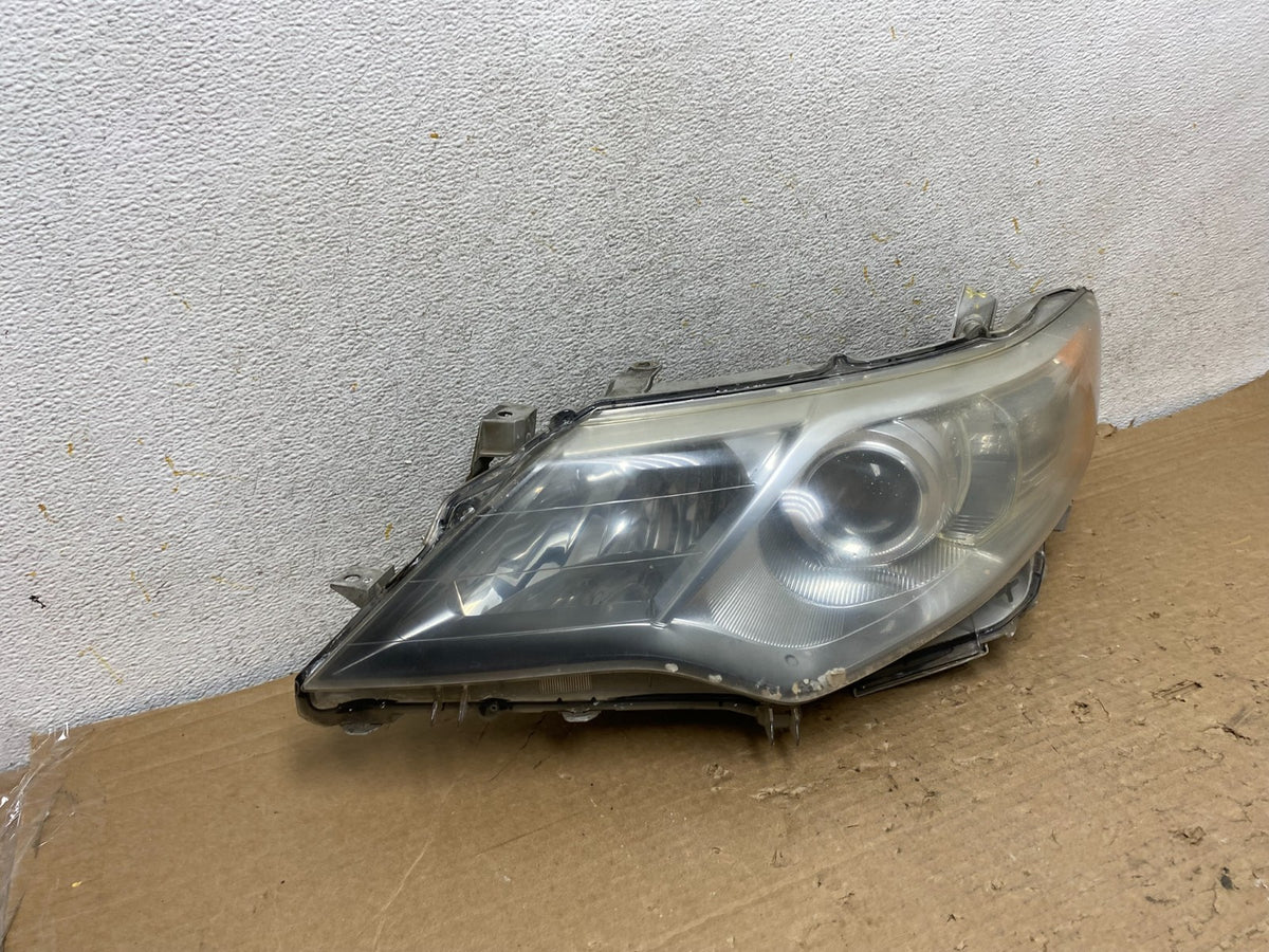 2012 2013 2014 Toyota Camry Left Driver LH Halogen Headlight AH9017 DW1