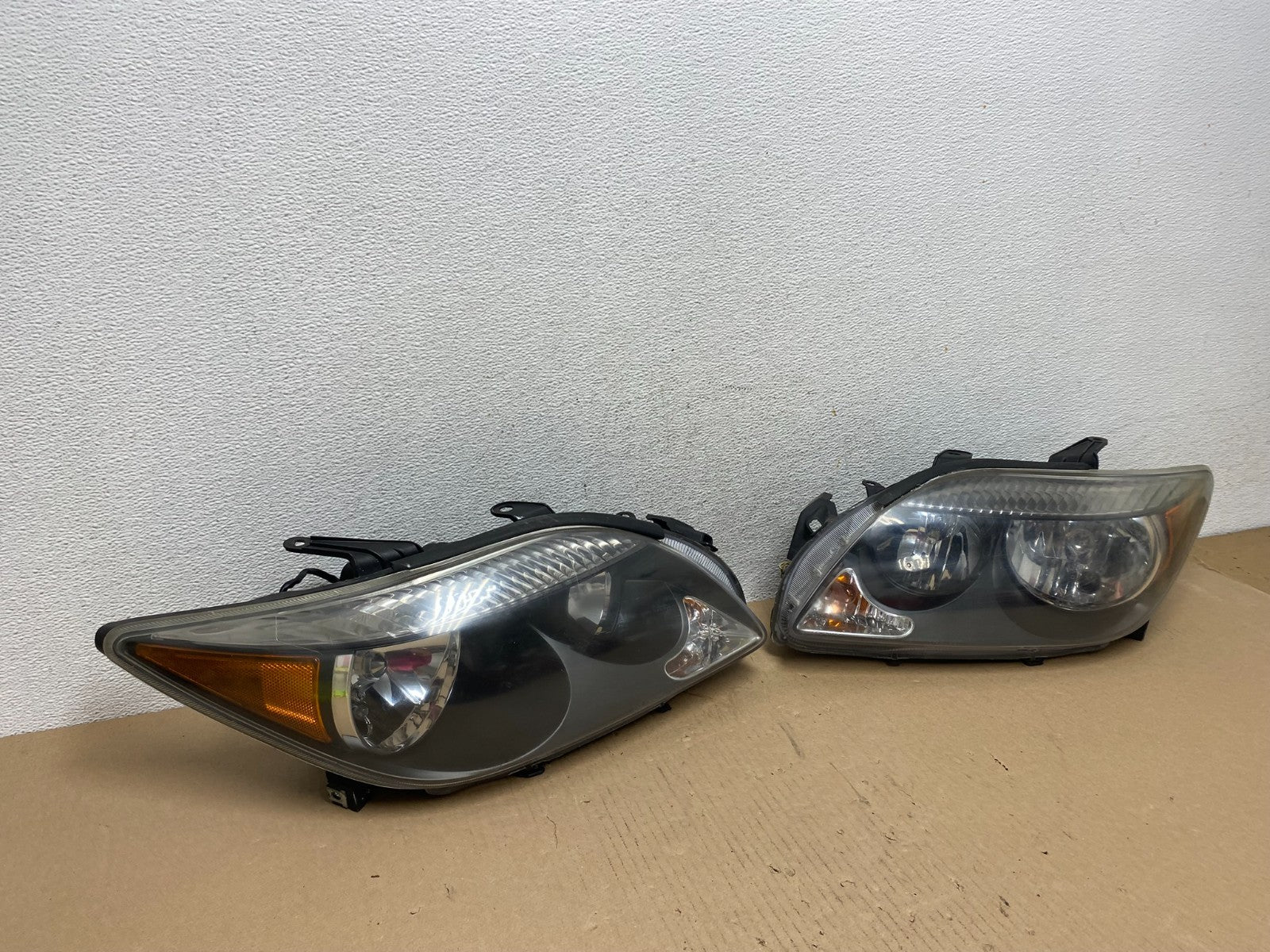 2005 2006 2007 Scion Tc Left+Right Side Halogen Headlights AE7218 DW2