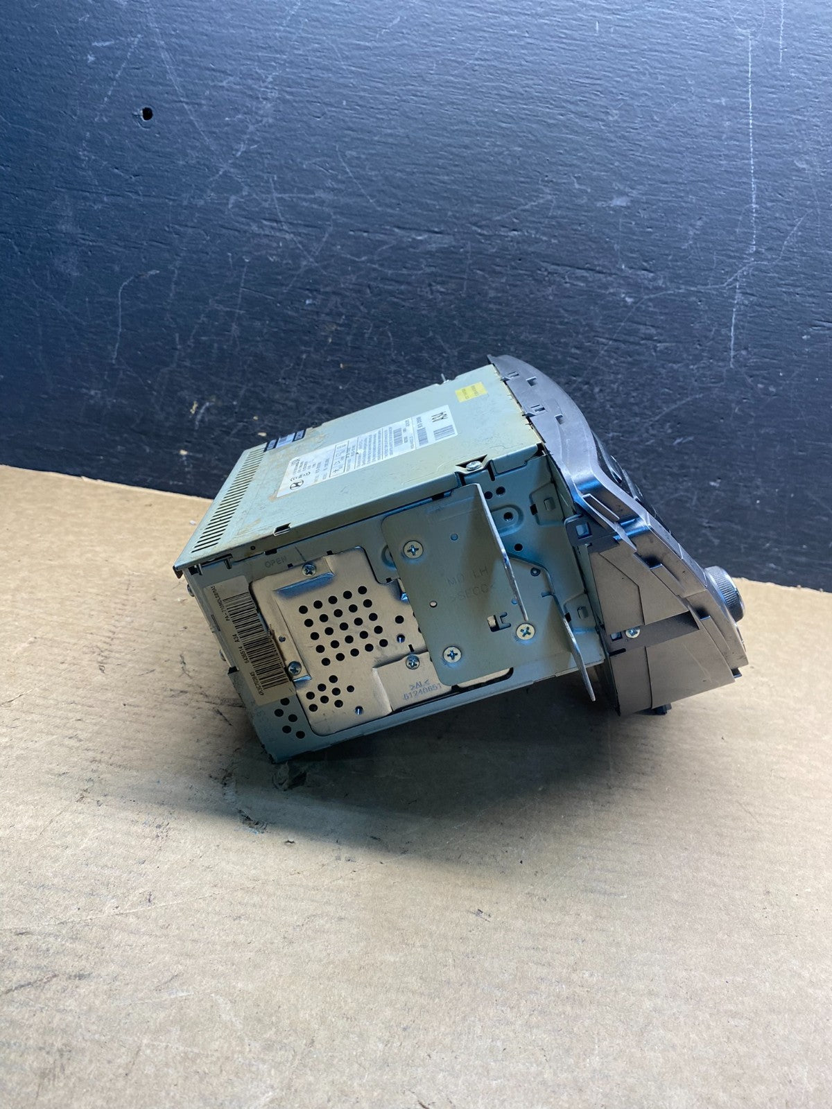 2011-2013 Hyundai Elantra Center Radio Climate Control Air Vent Bezel AD9890 DG2