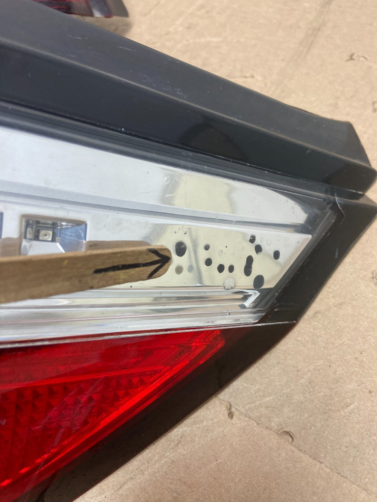 2008 2009 2010 BMW 5 525i 530i Left+Right Set Tail Side Light AE6802 DG5