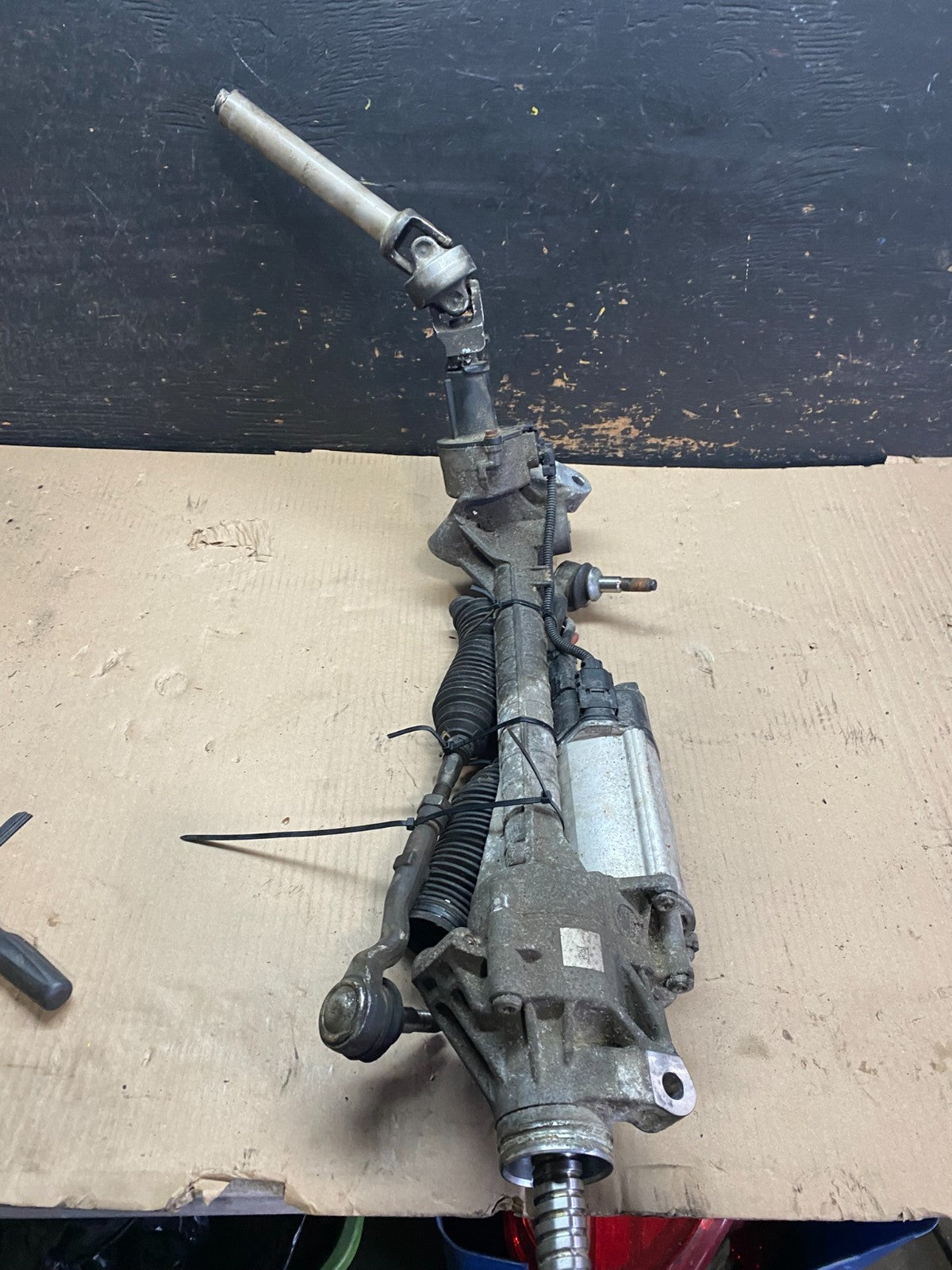 2014 BMW 528 XI 6867965 Power Steering Gear Rack and Pinion V3411 PS2