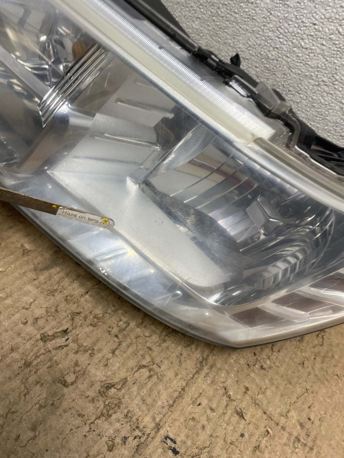 2009 to 2017 Dodge Journey Headlight Left Driver Lh Side Halogen W7656 DW6