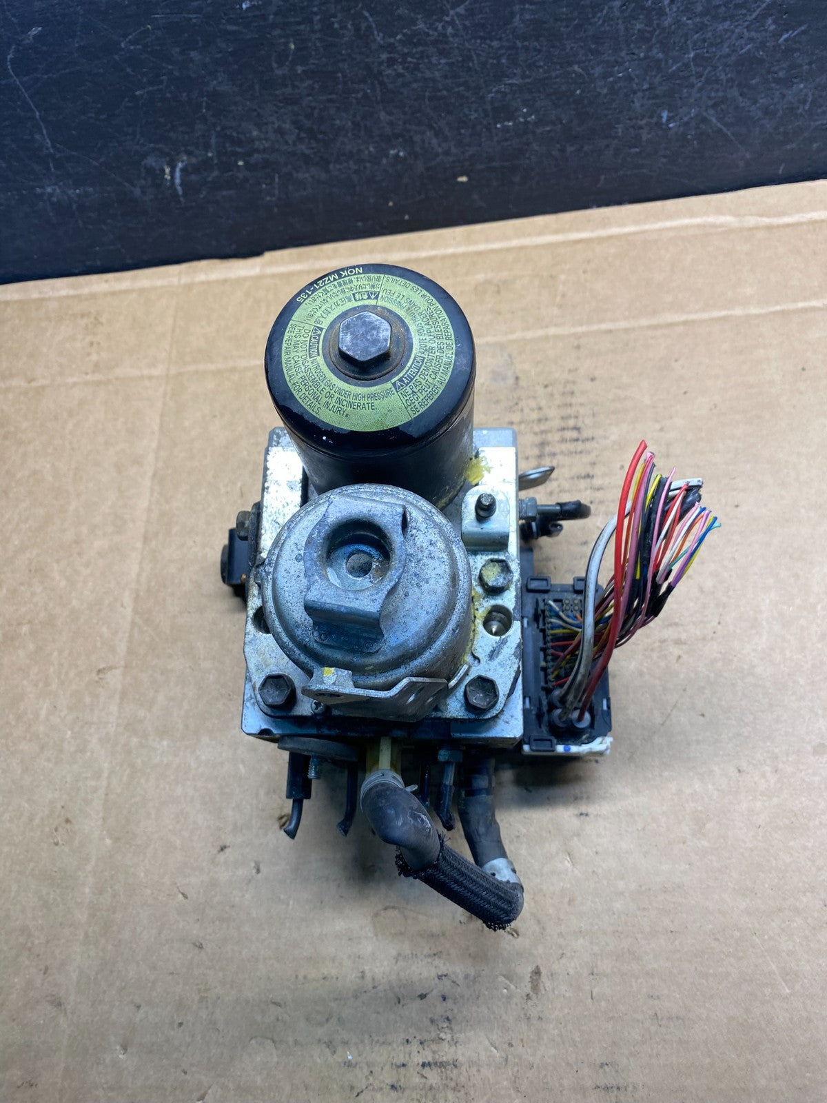 2004 - 2009 Toyota Prius ABS Brake Pump Anti Lock Module AD7585 DG5