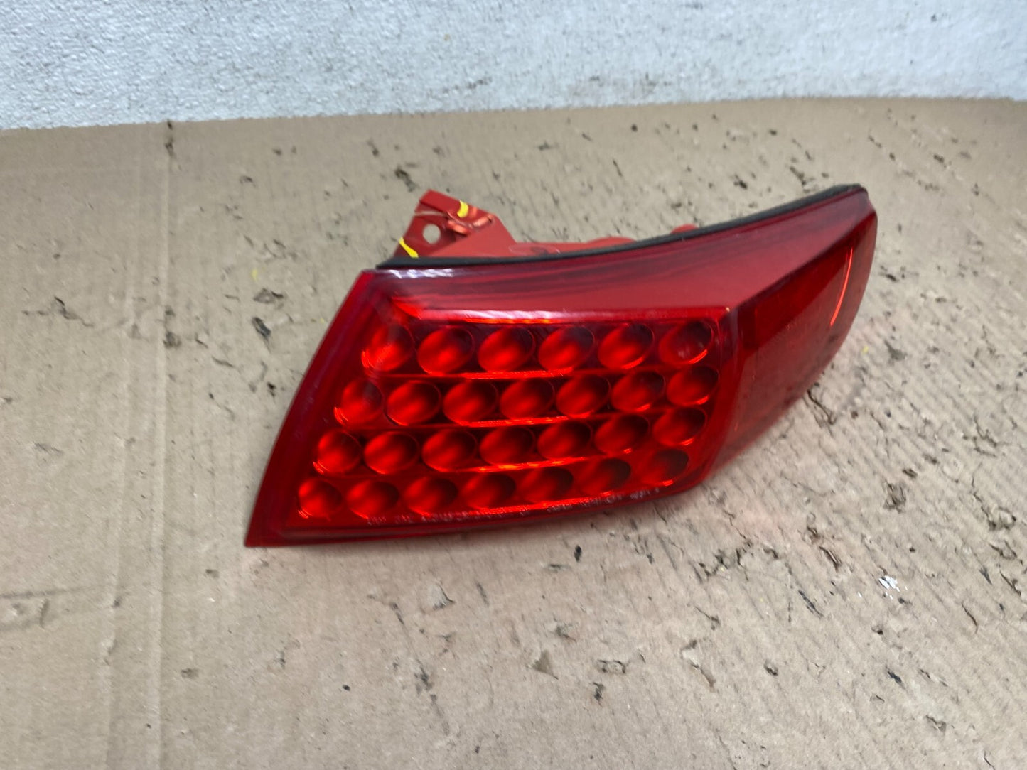 2003 to 2008 Infiniti FX35 FX45 Right Passenger RH Side Tail Light OEM L6537 DW2