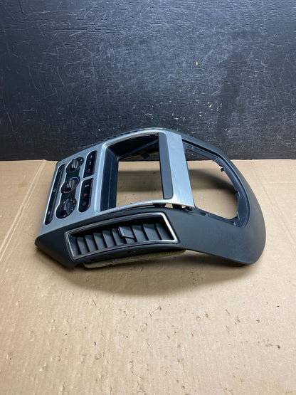2007 - 2010 Ford Edge Heater Climate Control Radio Control Dash Bezel AI6397 DG2