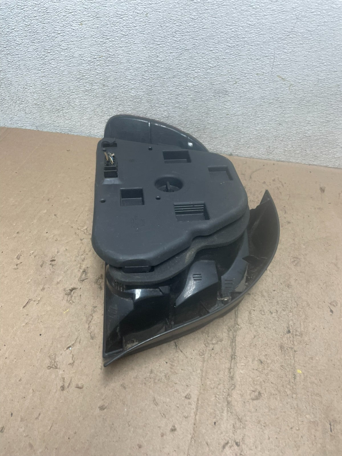 1996-2000 BMW 5-SERIES E39 528i 540i Right Passenger Side Rh Tail Light Q5335 DW7