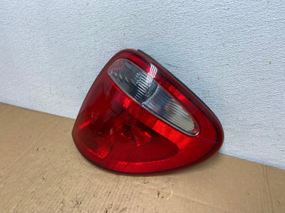 2001-2003 Dodge Grand Caravan Right Passenger RH Side Tail Light AD1157 LK1