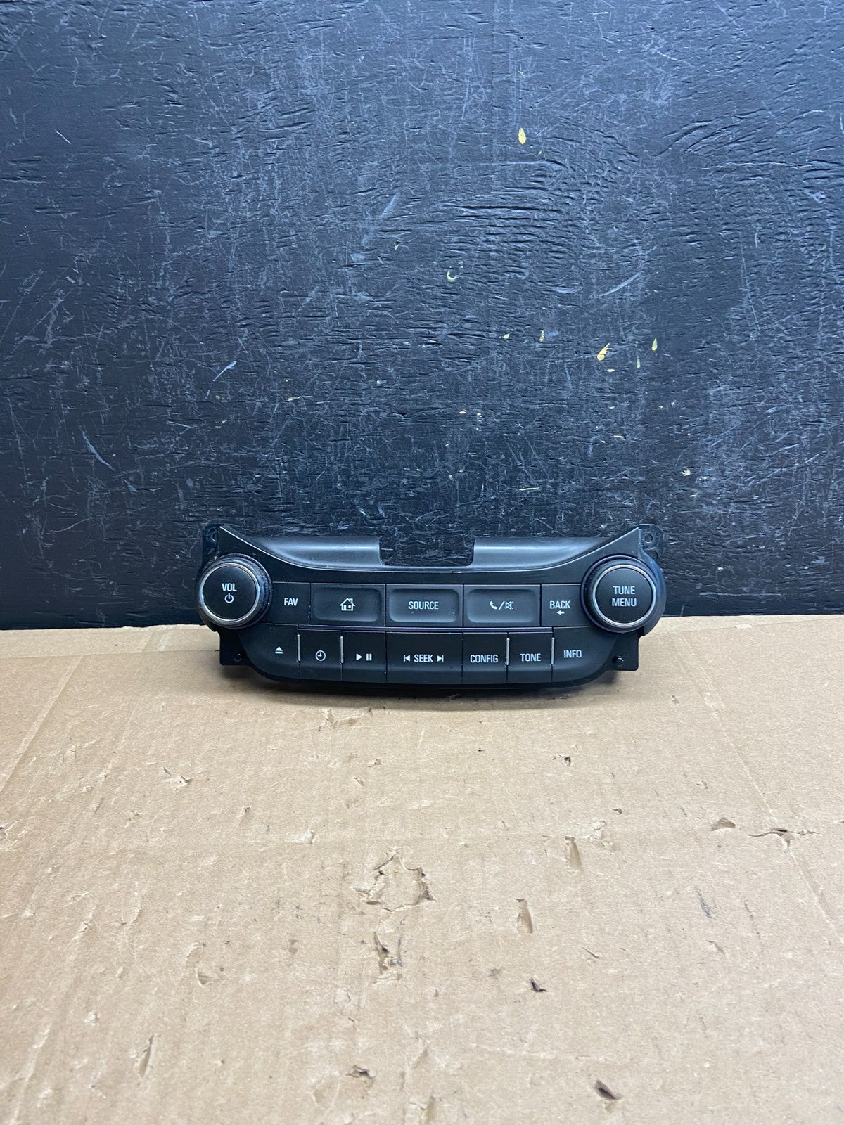 2013 2014 2015 Chevrolet Malibu AM FM Radio Control Panel AD2204 DG0