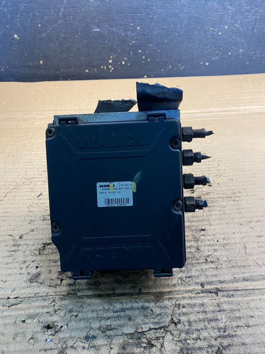 Wabco ABS Pump Hydraulic W/ Module P/N 4460470002 aa3327 DG0