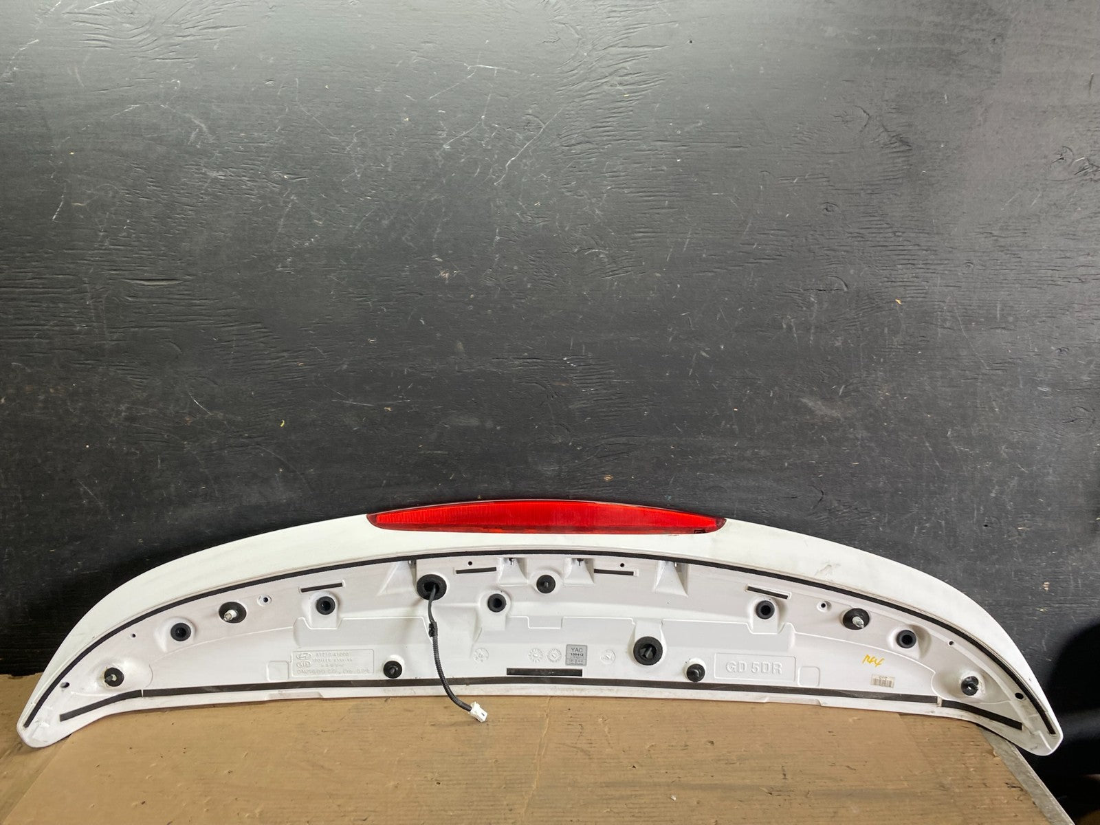 2013 to 2016 Hyundai Elantra GT Rear Spoiler Trunk Wing OEM R2196 DG9