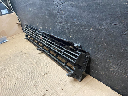 1983 to 1986 Toyota Tercel Front Upper Grill Grille T6868 DG8