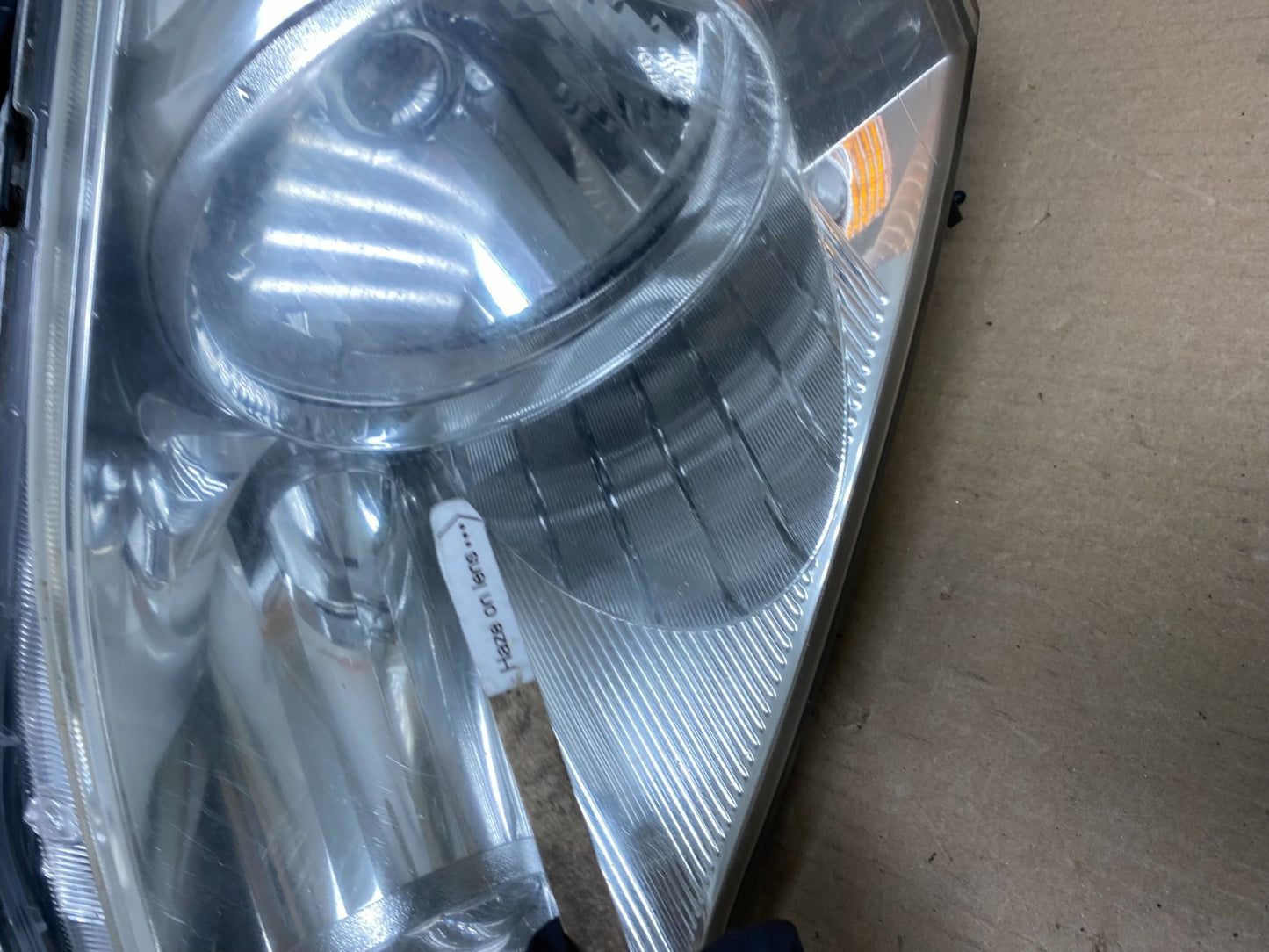 2007 to 2011 Honda CR-V Crv Left Driver LH Side Headlight Halogen AF5845 DW4