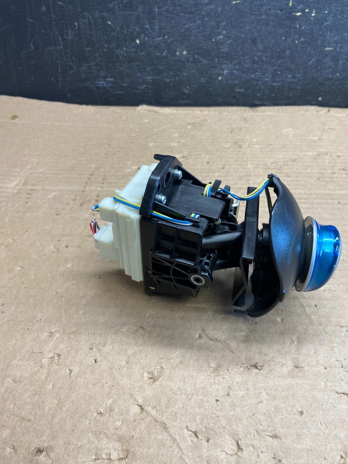 2013 - 2015 Nissan Leaf Transmission Shift Gear Shifter Control Knob AF2622 DG2