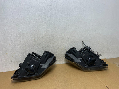 Halogen 2008 to 2014 Cadillac CTS Headlights Left+Right Side AI2651 DW7