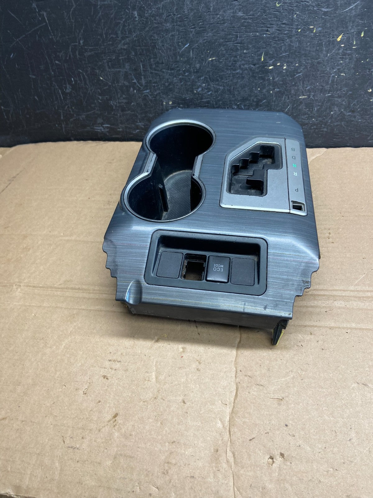 2012-2014 Toyota Camry Hybrid Center Console Shifter Bezel Cup Holder AF1868 DG3