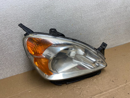 2002 to 2004 Honda CRV CR-V OEM Right Passenger RH Halogen Headlight AB4495 DW2