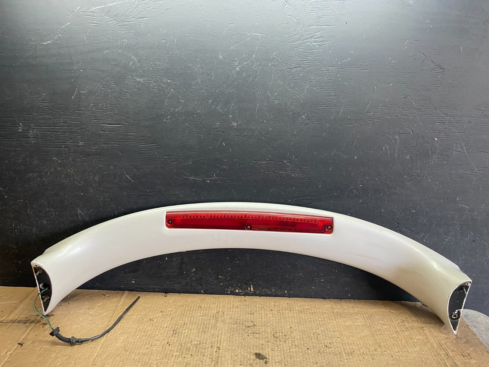 1997 to 1999 Mitsubishi 3000GT Rear Upper Spoiler 3rd Third Brake Light O6379 DG10