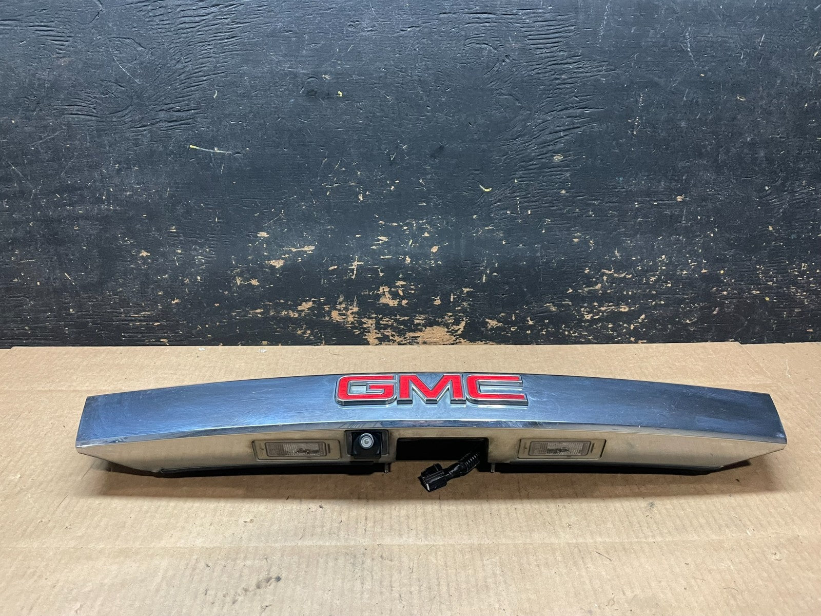 2010-2015 Gmc Terrain Lift Gate Handle Trim Back Up Camera AA9166 DG6