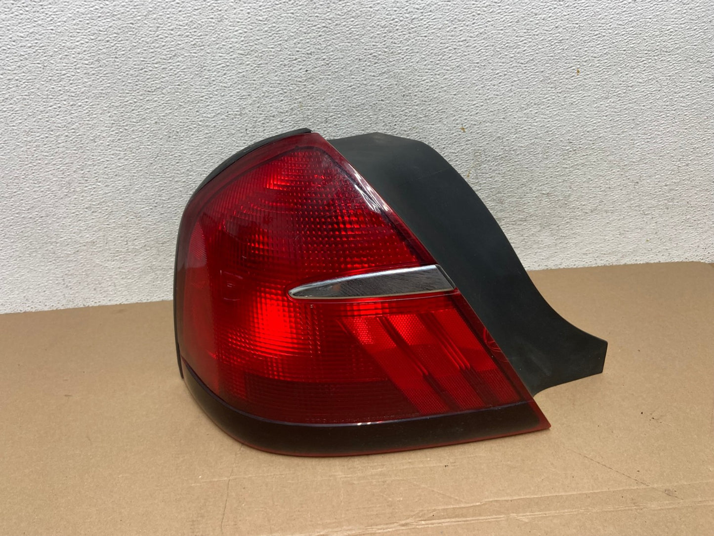 1998 - 2002 Mercury Grand Marquis Left Driver Lh Side Tail Light AF4336 LK0