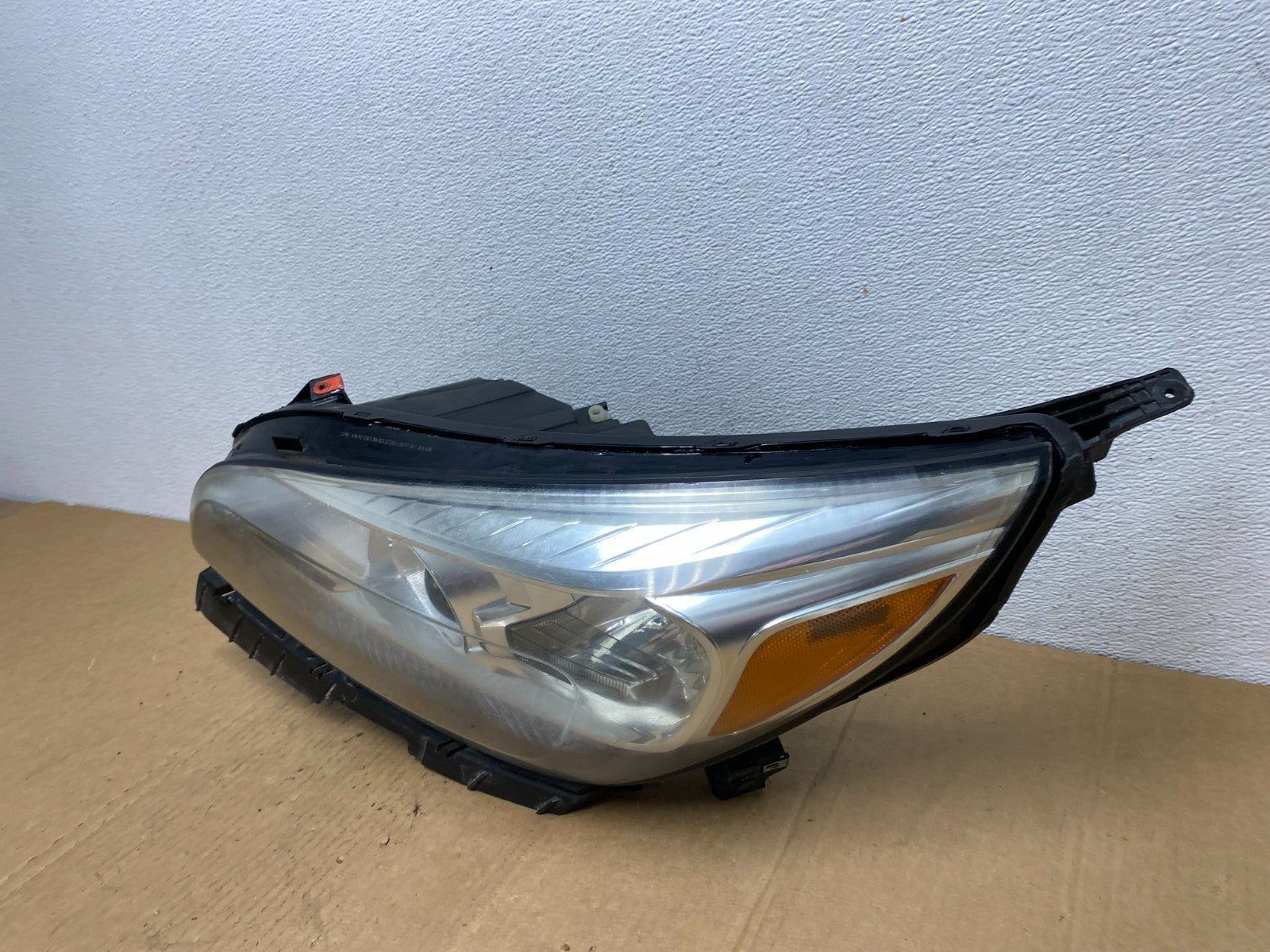 2013 2014 2015 Chevrolet Malibu Headlight Projector Left Driver Side AC84551