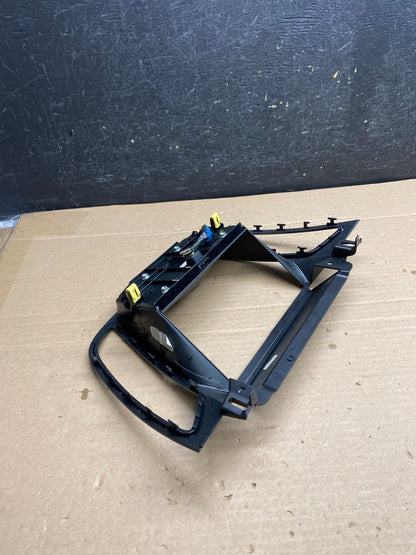 2013 2014 2015 2016 Ford Escape Dash Radio Control Panel Bezel AG5135 DG4