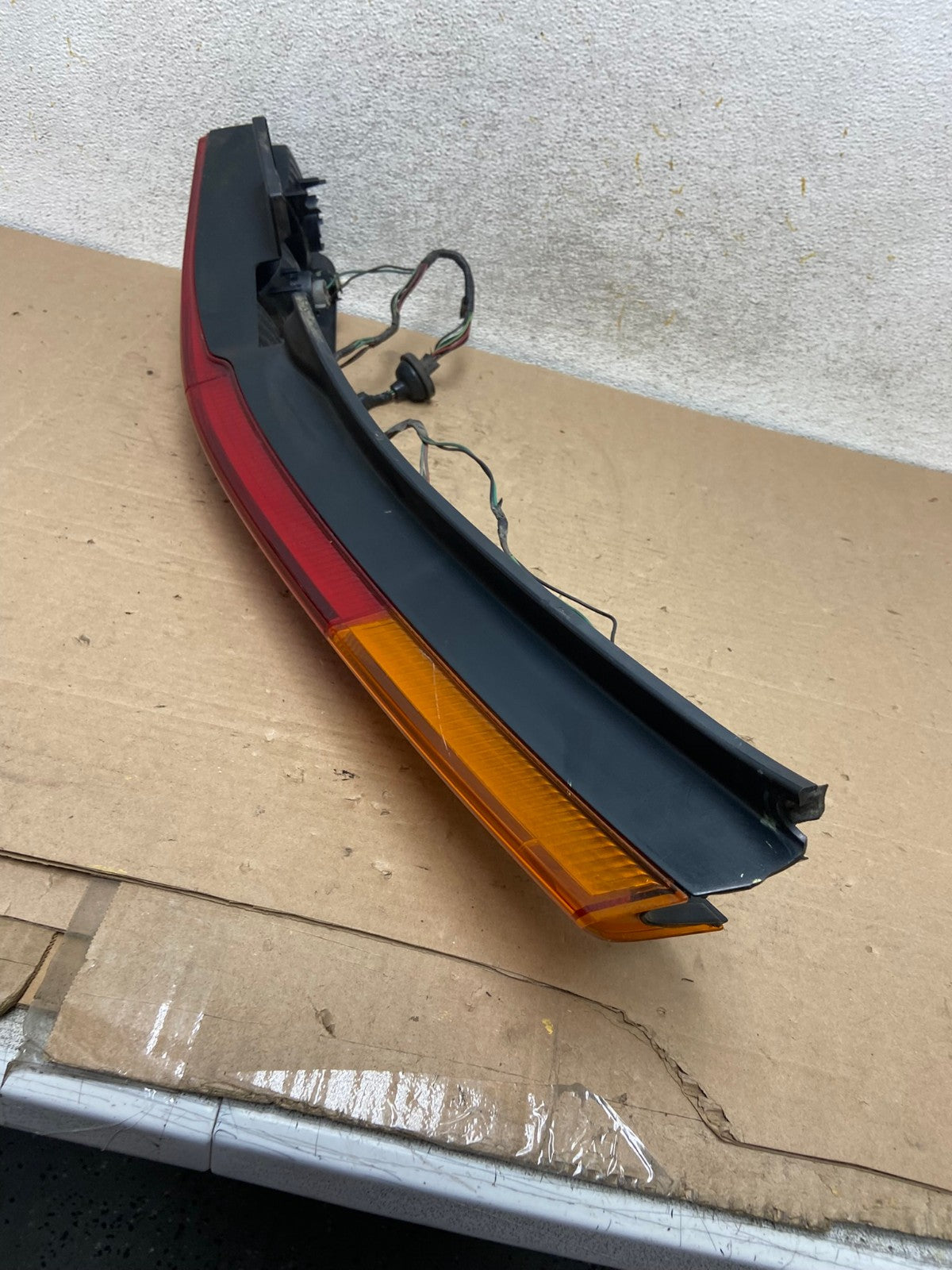 2002 - 2004 Honda Crv Cr-v Right Passenger Rh Side Tail Light AH9511 LK7