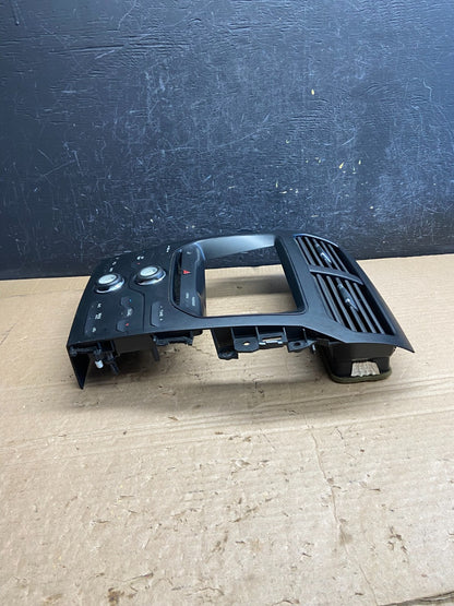 2011 to 2014 Ford Explorer Radio Climate Control Trim Bezel Panel AF2189 DG2