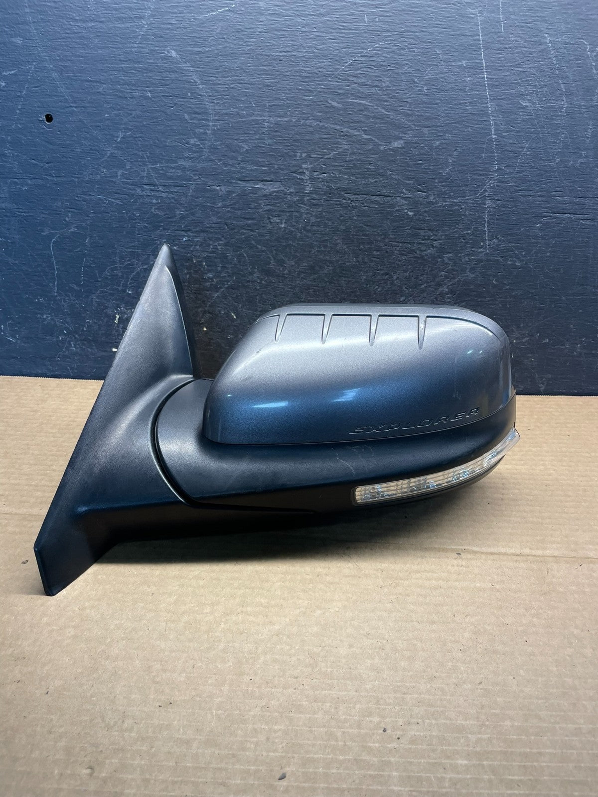 2016 - 2019 Ford Explorer Left Driver View Door Turn Signal Mirror AF6744 MS0