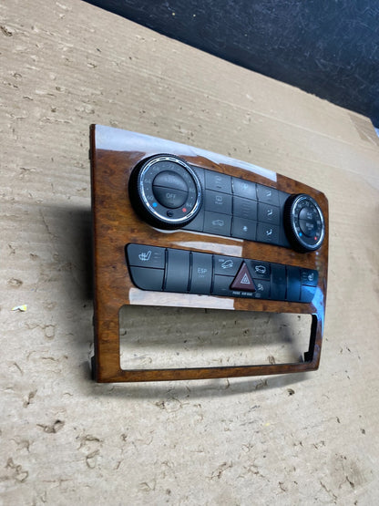 2007 2008 2009 Mercedes ML350 AC Temp Heater Climate Control AG8420 DG4