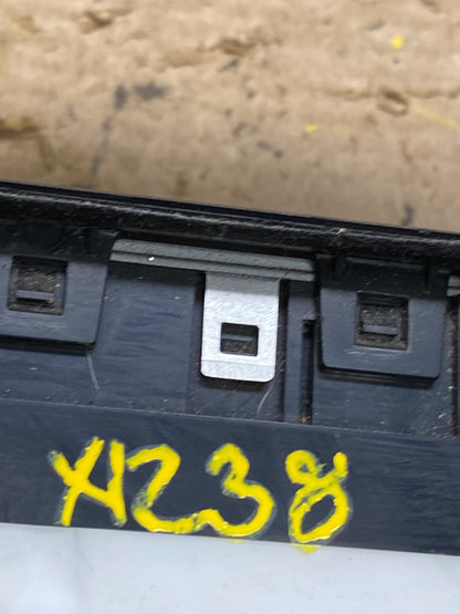 2008 - 2012 Infiniti G35 EX35 Radio Player Screen Panel Bezel X1238 DG6