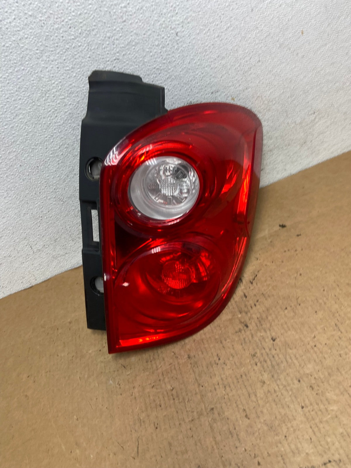 2010 to 2015 Chevrolet Equinox Right Passenger Rh Side Tail Light AD4686 LK2